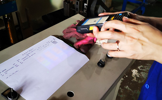 工厂MES系统如何实现智能工厂的生产管理